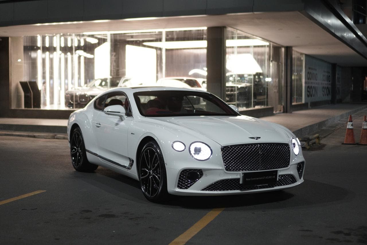 BENTLEY CONTINENTAL GT AZURE V8