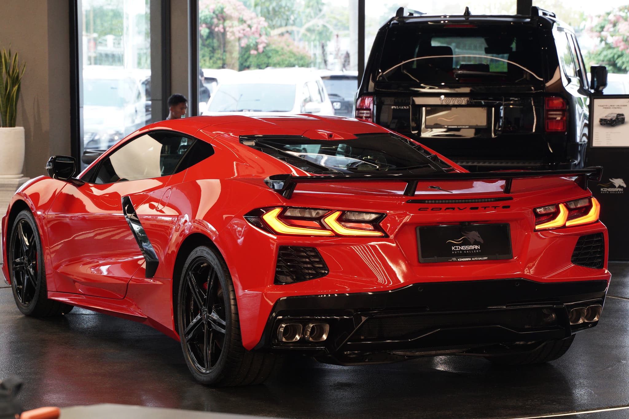 CHEVROLET CORVETTE STINGRAY — photo 3 of 4
